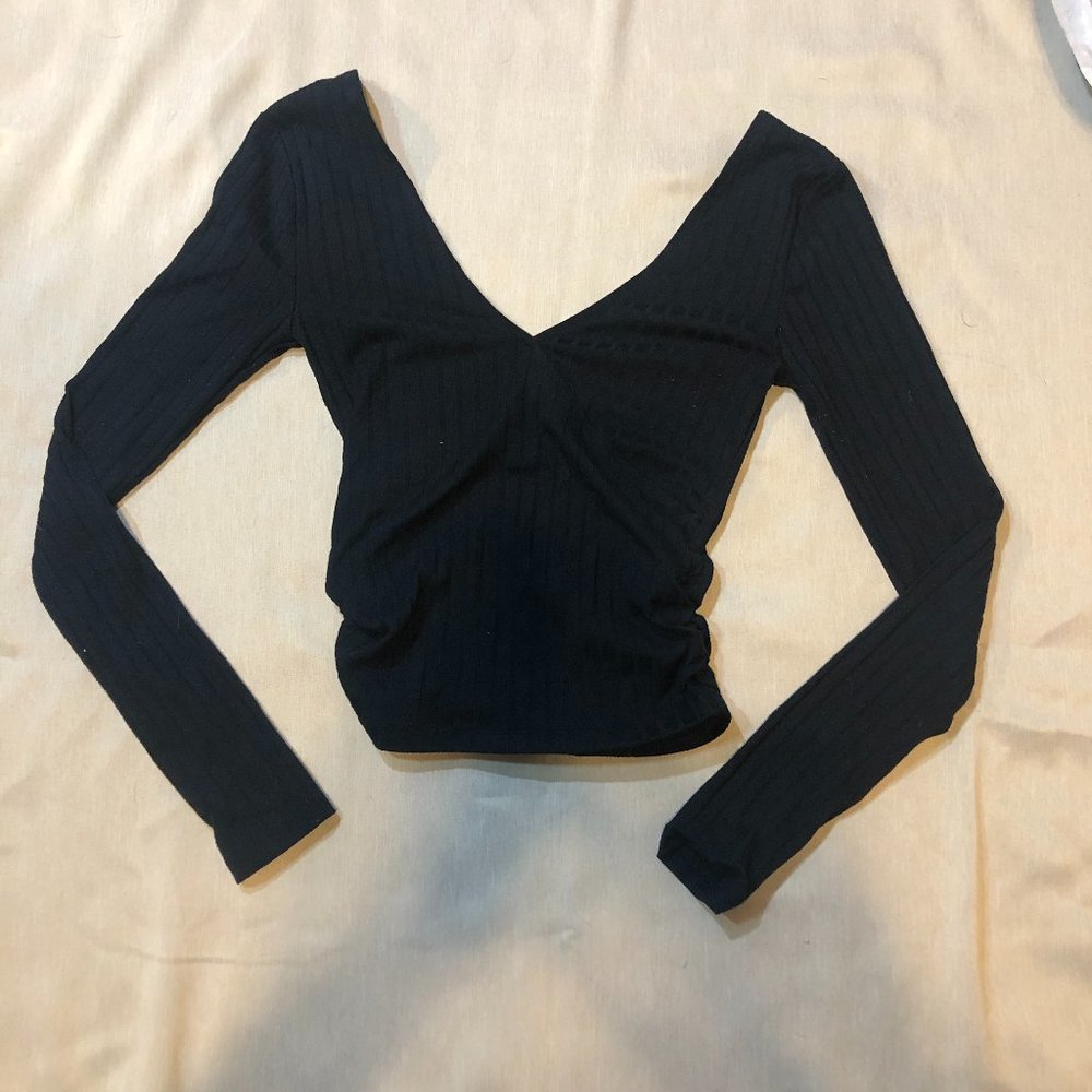 Cute black top